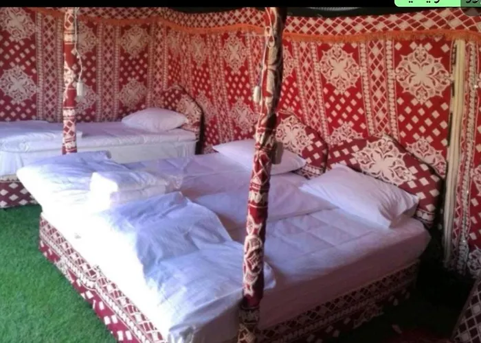 Crescent Desert Private Camp