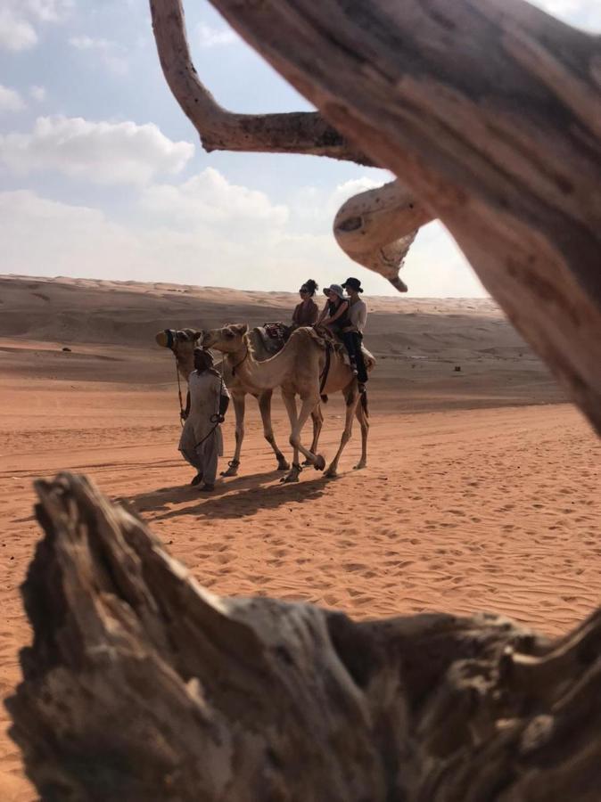 Crescent Desert Private Camp *