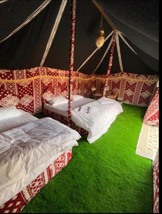 Luxury tent Crescent Desert Private Camp *