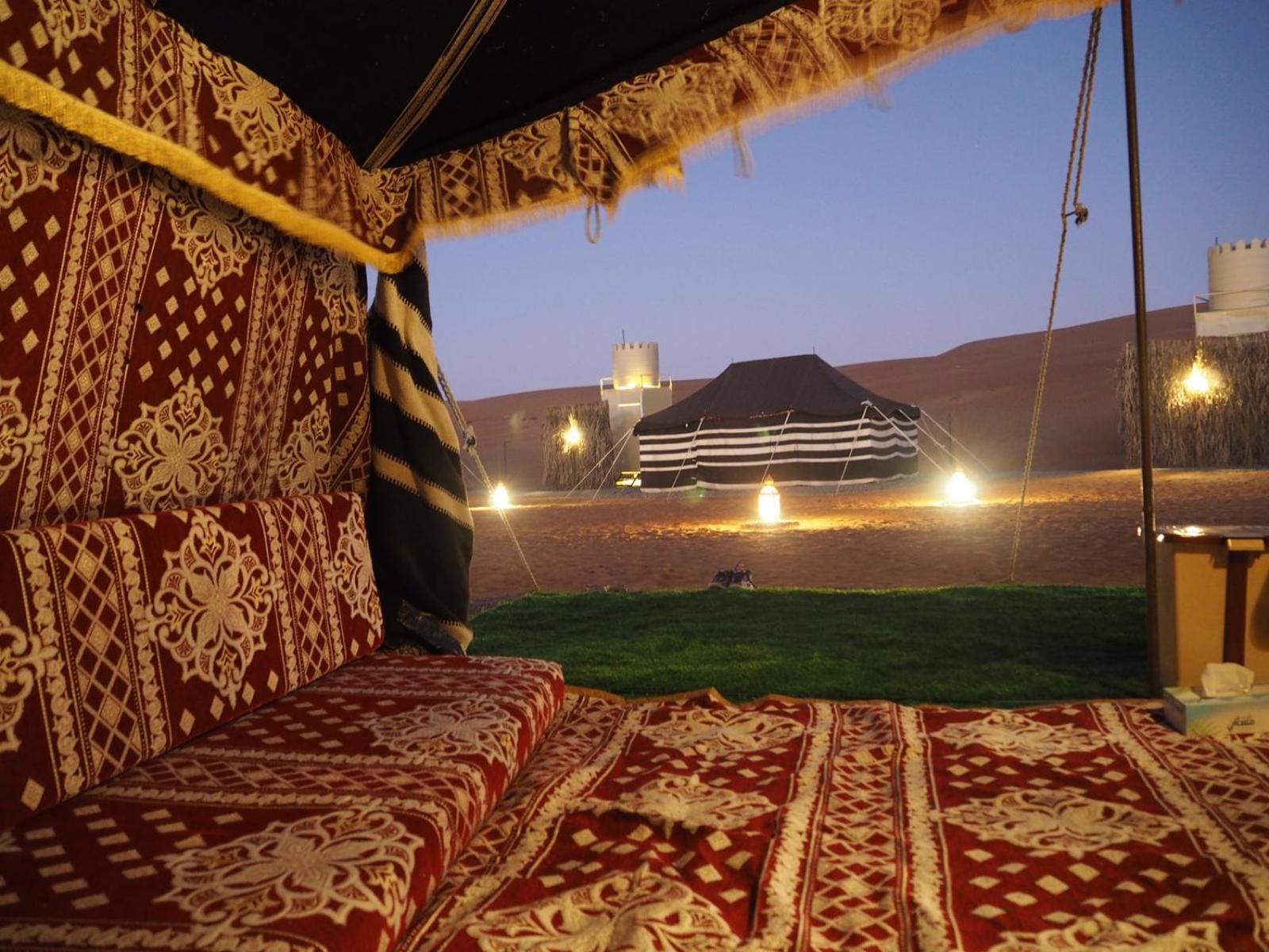 Crescent Desert Private Camp