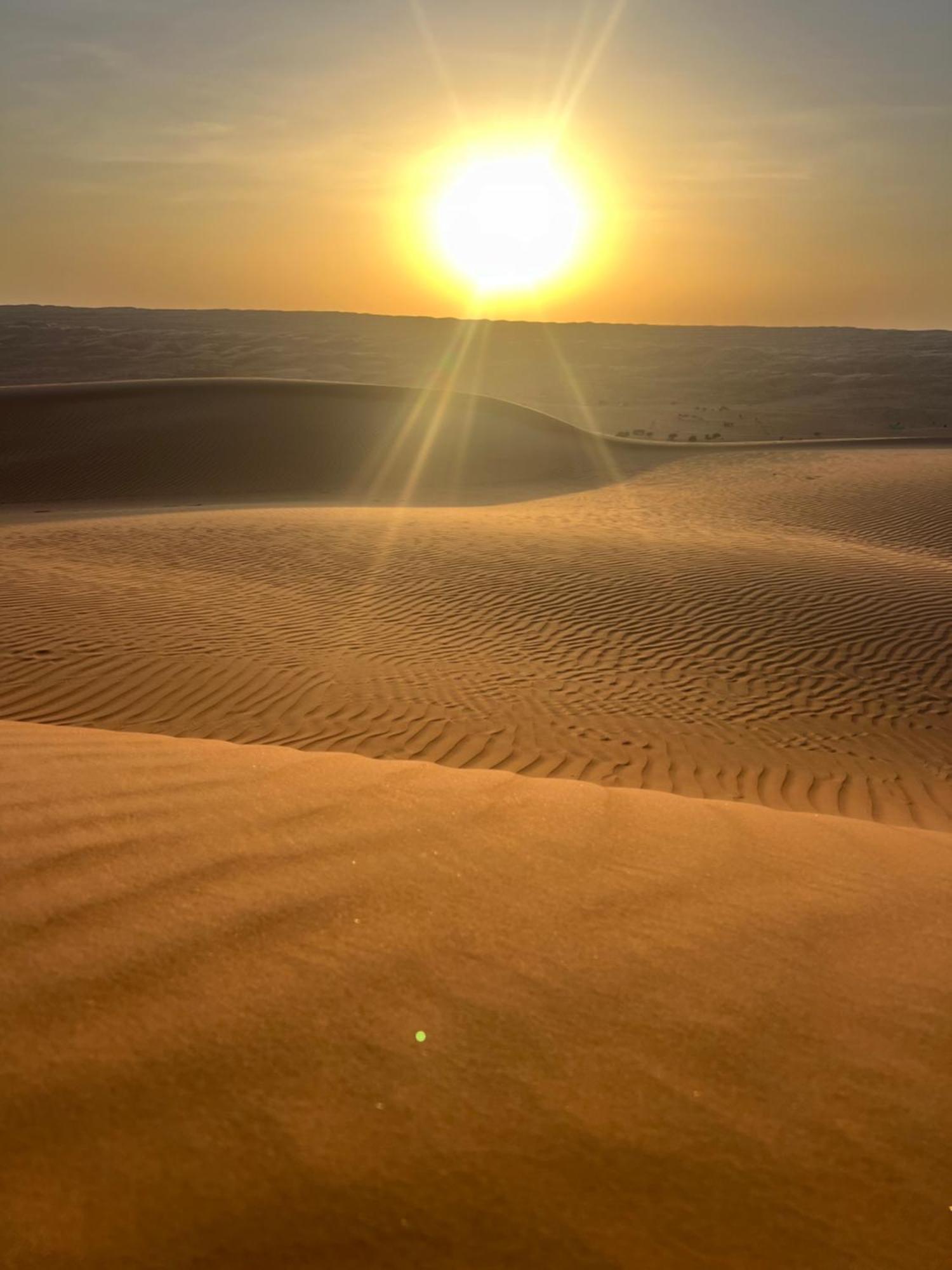 Luxury tent Crescent Desert Private Camp Shahiq