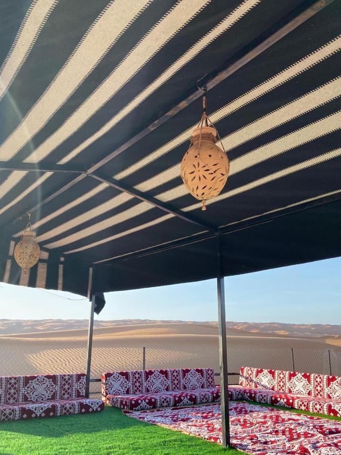 Crescent Desert Private Camp * Shahiq