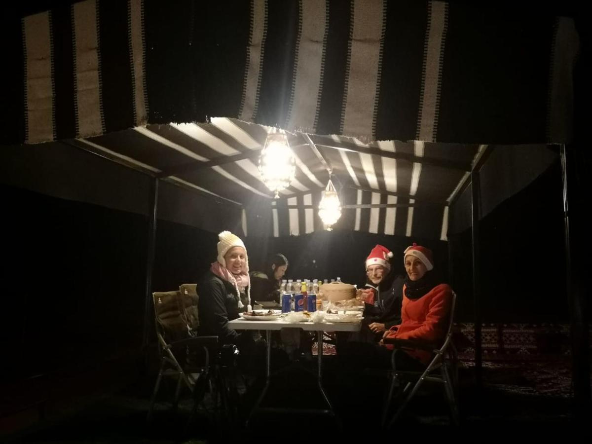 Crescent Desert Private Camp *